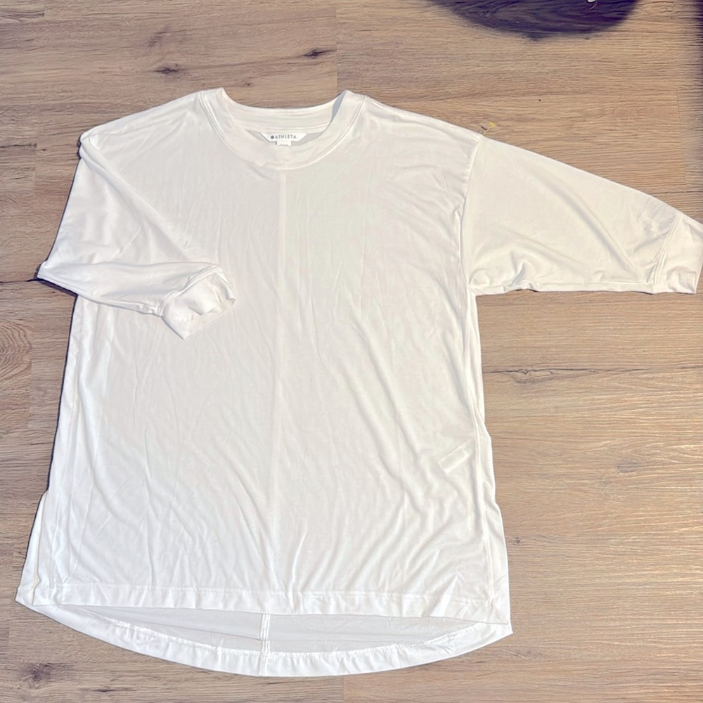 Athleta White Long Sleeve Relaxed Tee